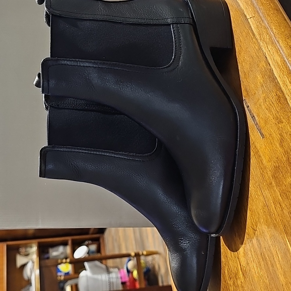 NEW!! NEW!! Kenneth Cole Reaction Black Chelsea Boots _ Size 8 - Picture 10 of 11